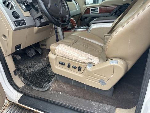 Used 2010 Ford F150 XLT image 16