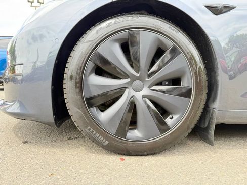 Used 2022 Tesla Model S AWD/4WD image 34