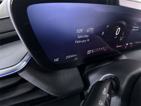 Used 2025 Buick Enclave Sport Touring image 12