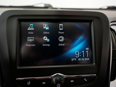 Used 2018 Chevrolet Malibu LT image 34