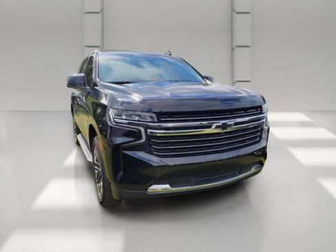 Used 2021 Chevrolet Tahoe LT w/ LT Signature Package RWD image 3
