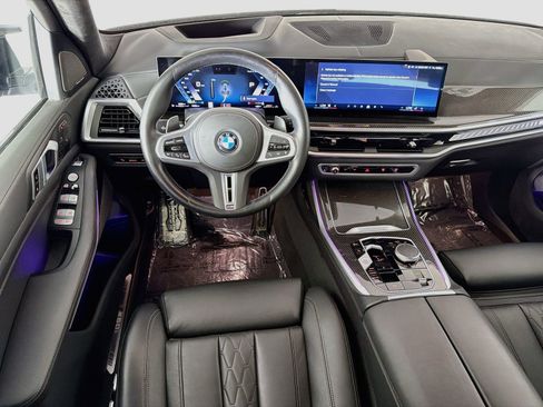 Certified 2024 BMW X7 M60i AWD/4WD image 24