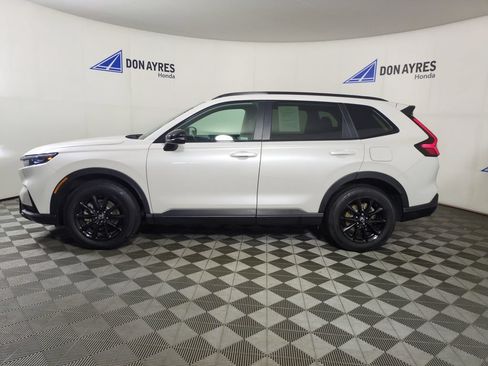 Used 2026 Honda CR-V Sport image 2