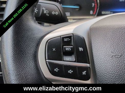 Used 2022 Ford Explorer XLT RWD image 26