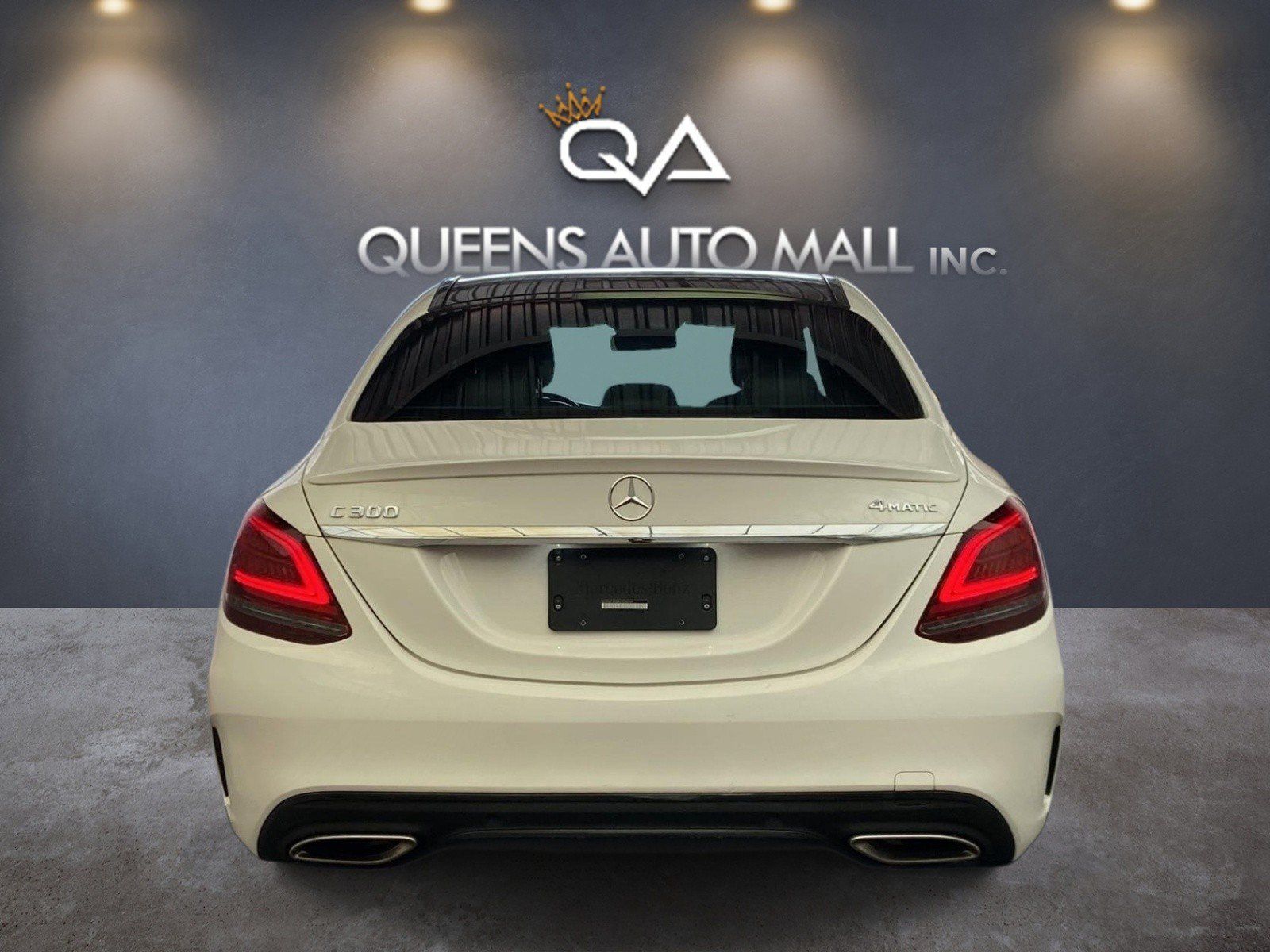 Used 2020 Mercedes-Benz C 300 4MATIC Sedan image 5