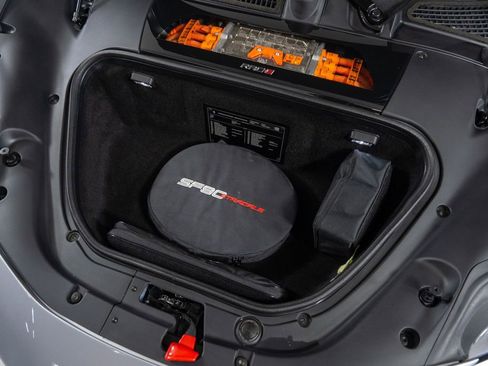 Used 2023 Ferrari SF90 Stradale AWD/4WD image 9