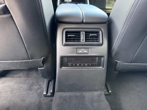 Used 2025 MAZDA CX-90 3.3 Turbo w/ Select Package image 22