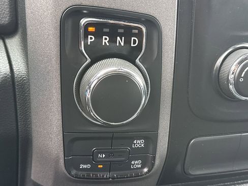 Used 2015 RAM 1500 Express AWD/4WD image 23