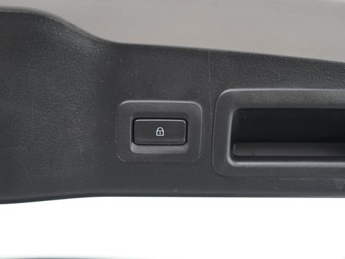 Used 2022 MAZDA MAZDA3 s AWD/4WD image 17