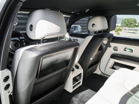 Used 2023 Rolls-Royce Ghost Base w/ Ghost Package image 42