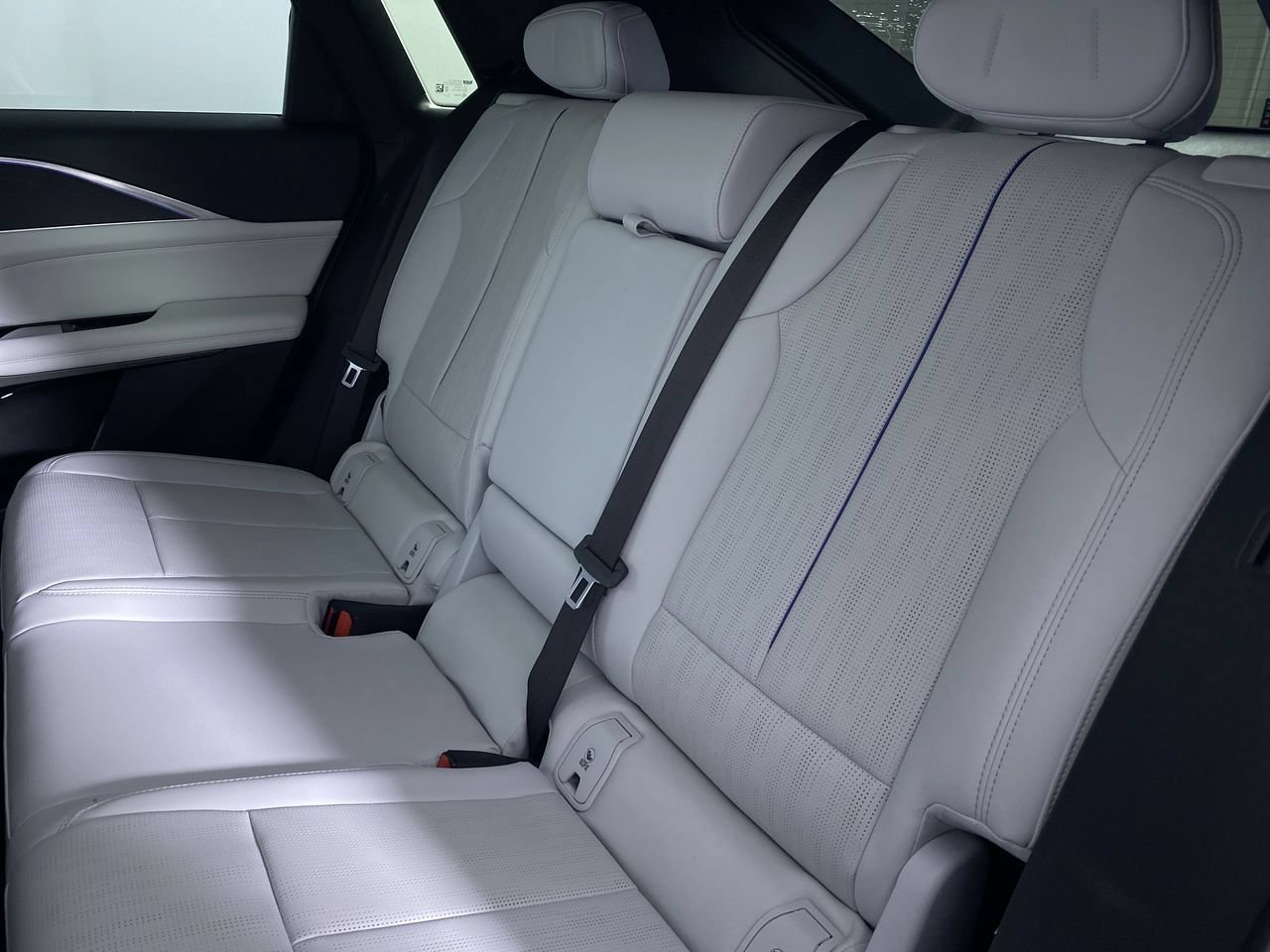 Certified 2024 Cadillac Lyriq Luxury w/ LPO, Floor Liner Package AWD/4WD image 14