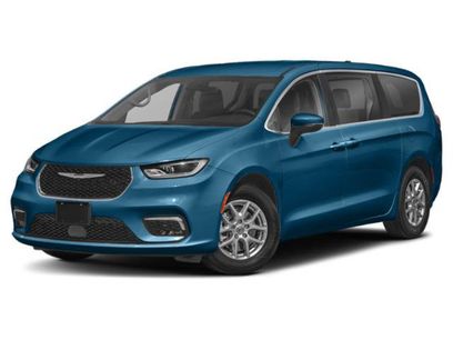 Used 2024 Chrysler Pacifica Touring-L