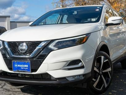 Used 2022 Nissan Rogue Sport SL w/ Premium Package