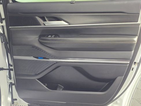 Used 2024 Jeep Grand Wagoneer Series II w/ Quick Order Packagew 28T image 47