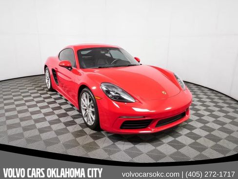 Used 2018 Porsche 718 Cayman RWD image 8