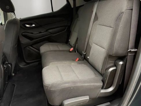 Used 2018 Chevrolet Traverse LT AWD/4WD image 13