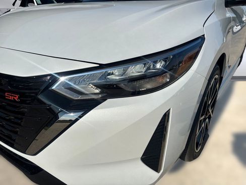 New 2025 Nissan Sentra SR image 11
