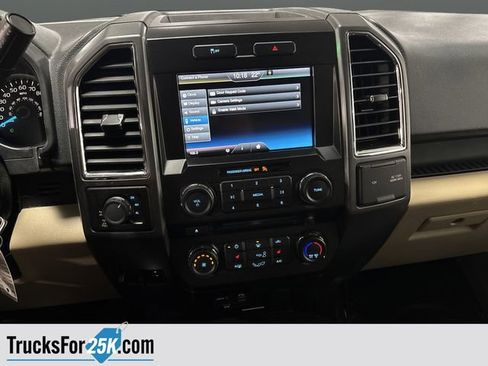Used 2015 Ford F150 XLT w/ Equipment Group 302A Luxury image 9