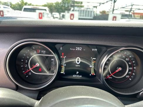 Used 2021 Jeep Gladiator Mojave AWD/4WD image 19