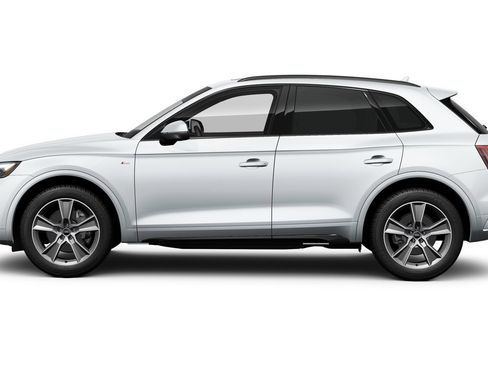 Used 2025 Audi Q5 2.0T Premium w/ Convenience Plus Package AWD/4WD image 8