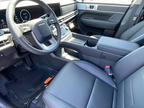 New 2025 Hyundai Santa Fe Limited image 14