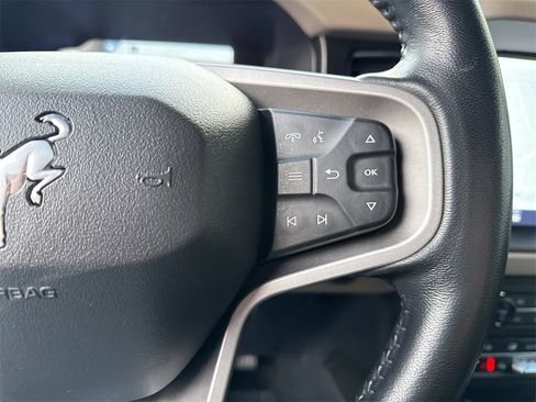 Used 2022 Ford Bronco Wildtrak image 23