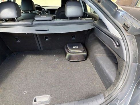 Used 2018 Hyundai Ioniq Limited FWD image 13