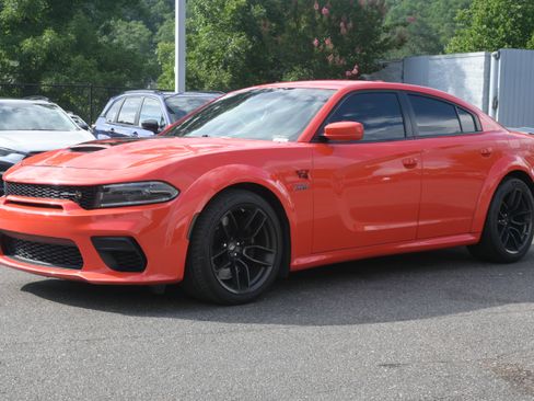 Used 2022 Dodge Charger Scat Pack RWD image 3