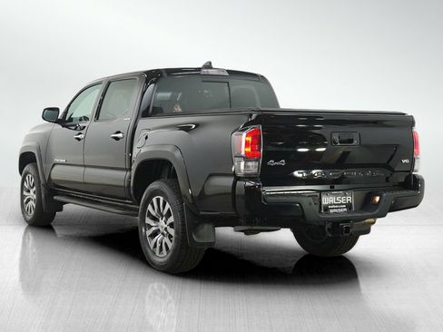 Used 2023 Toyota Tacoma Limited AWD/4WD image 3