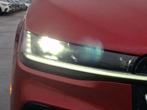 Certified 2024 Lincoln Nautilus Premier image 9