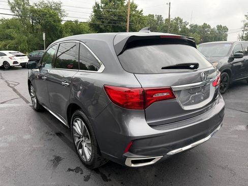 Used 2017 Acura MDX SH-AWD w/ Tech & Entertainment image 3