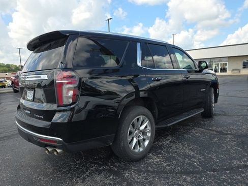Used 2021 Chevrolet Tahoe Premier w/ Premium Package AWD/4WD image 2