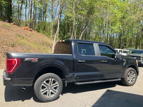 Used 2022 Ford F150 XL w/ STX Appearance Package AWD/4WD image 4