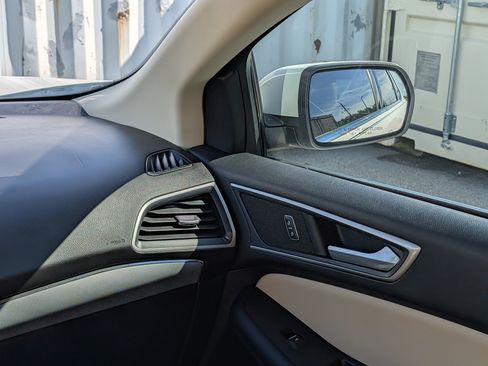 Certified 2021 Ford Edge SEL w/ Convenience Package FWD image 19