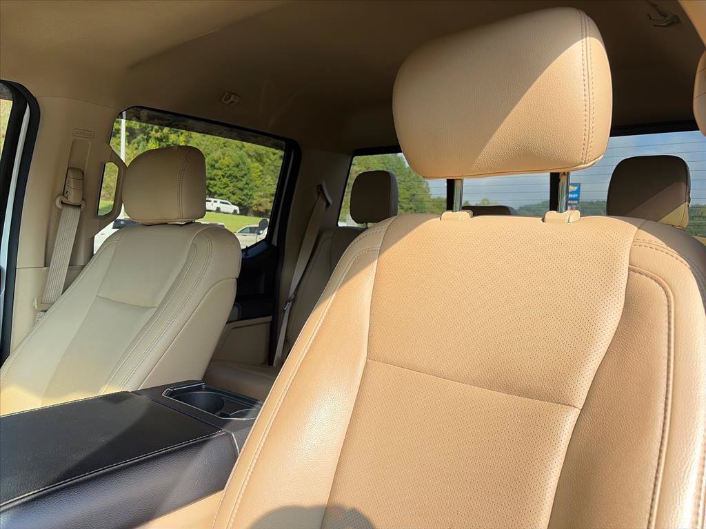 Used 2018 Ford F250 Lariat w/ Lariat Value Package AWD/4WD image 9