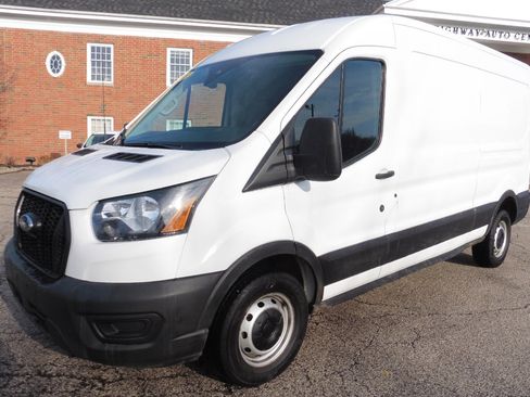 Used 2023 Ford Transit 250 Medium Roof image 20
