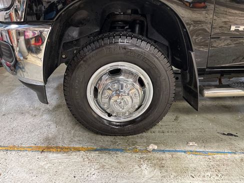Used 2020 RAM 3500 Tradesman AWD/4WD image 11