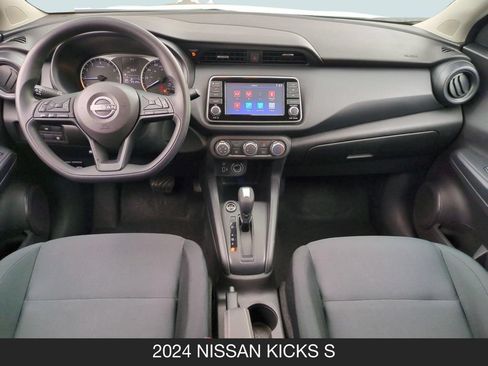Used 2024 Nissan Kicks S FWD image 13