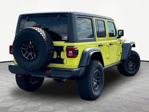 Used 2023 Jeep Wrangler Unlimited Rubicon w/ Xtreme 35 Tire Package AWD/4WD image 6