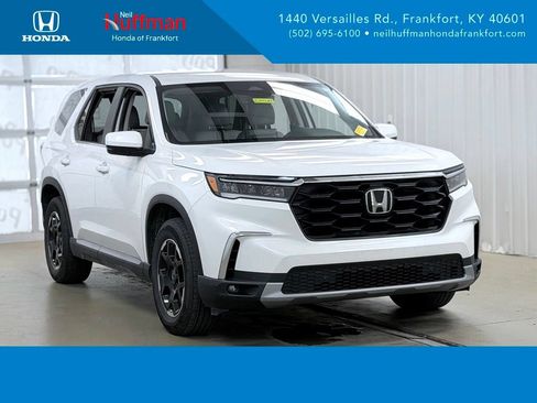 Used 2025 Honda Pilot EX-L image 1