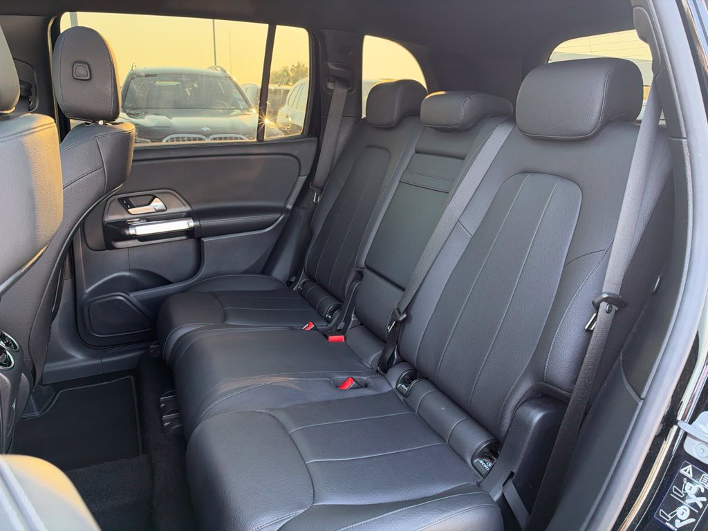 Used 2025 Mercedes-Benz GLB 250 image 22