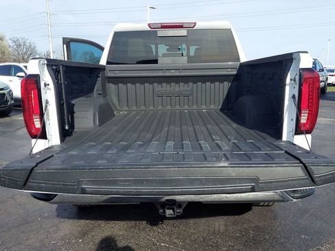 Used 2023 GMC Sierra 1500 SLT w/ SLT Premium Package image 27