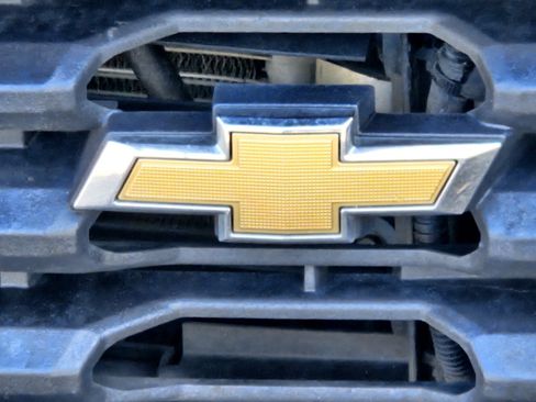 Used 2021 Chevrolet Silverado 1500 Custom AWD/4WD image 14