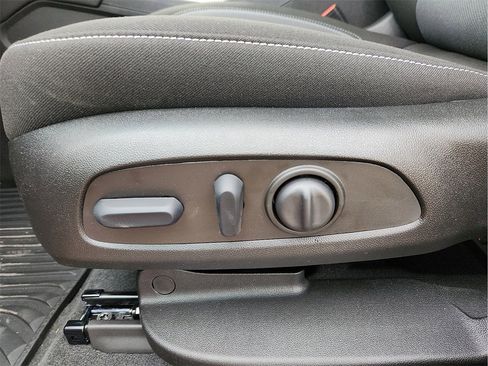 New 2026 Chevrolet Blazer LT image 16