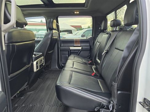 Used 2019 Ford F150 Lariat w/ Equipment Group 502A Luxury image 17