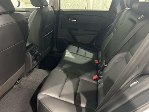 New 2026 Nissan Rogue SV AWD/4WD image 9