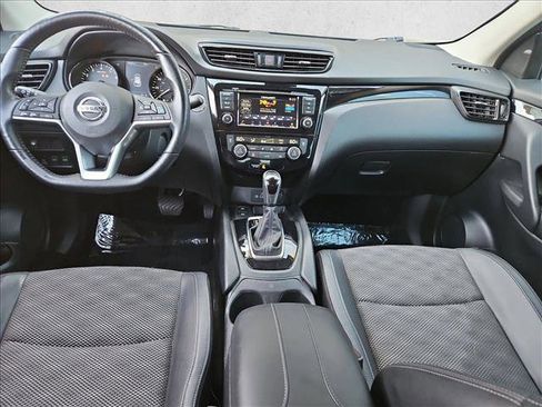 Used 2022 Nissan Rogue Sport SV w/ Technology Package AWD/4WD image 22