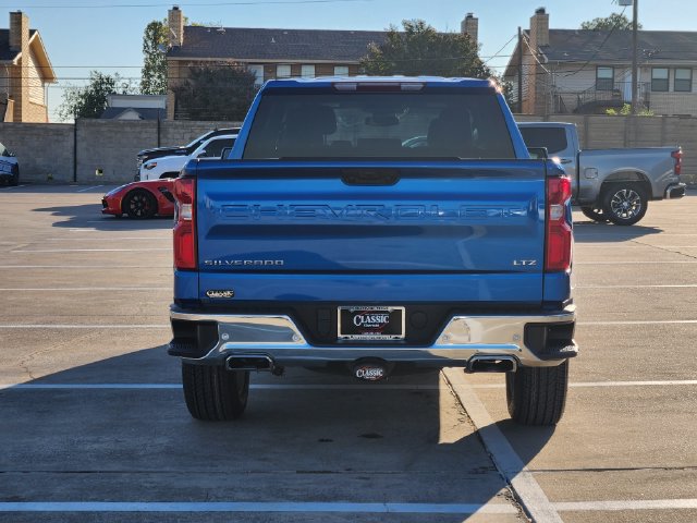 Used 2024 Chevrolet Silverado 1500 LTZ AWD/4WD image 12