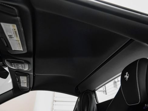Used 2022 Ferrari F8 Tributo RWD image 49