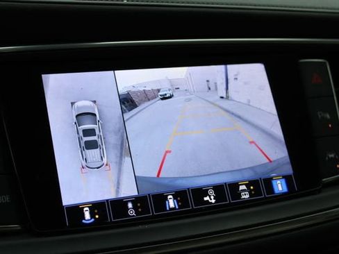 Used 2024 Buick Enclave Avenir w/ Avenir Technology Package image 9